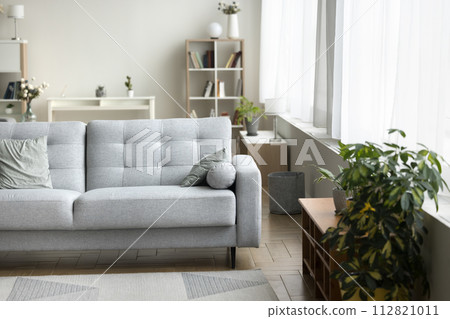 Pretty interior design of cozy living room Pretty interior design of cozy living room 112821011