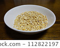 oatmeal 112822197