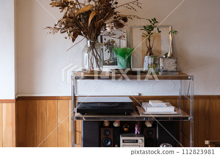 Calming interior Calming interior 112823981