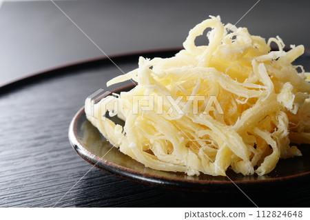 sakiika sakiika 112824648