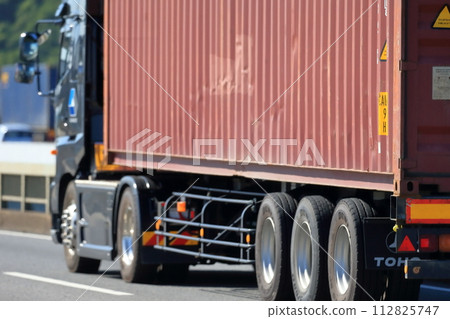 Trailer truck Trailer truck 112825747