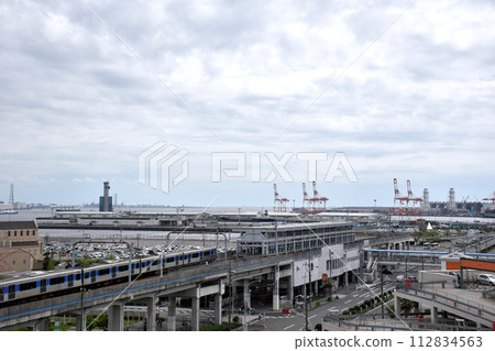 多雲的天空下的金城埠頭火車站 多雲的天空下的金城埠頭火車站 112834563