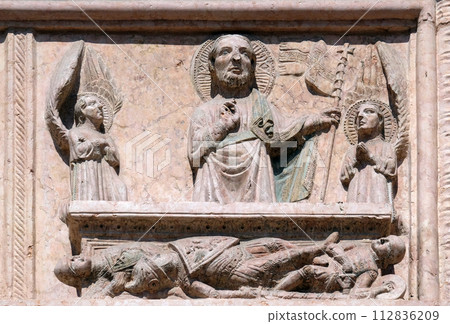 Resurrection of Christ, relief on Facade of Sant`Anastasia Church in Verona, Italy Resurrection of Christ, relief on Facade of Sant`Anastasia Church in Verona, Italy 112836209