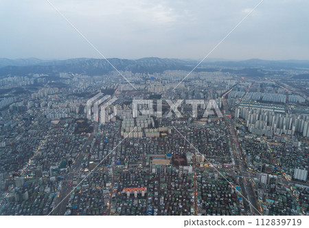 Aerial view of Seoul Downtown Skyline, South Korea. Financial district and business centers in smart urban city in Asia. Skyscraper and high-rise buildings. 112839719