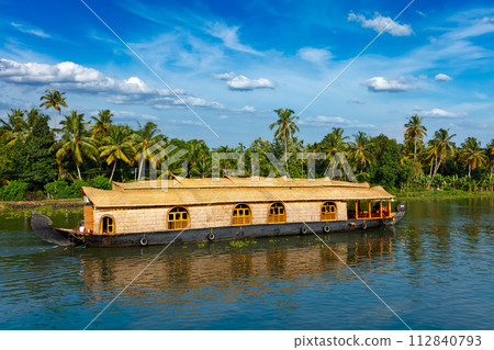Houseboat on Kerala backwaters, India 112840793