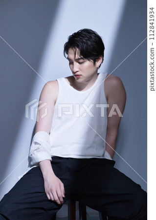 20多歲男性的美容 112841934