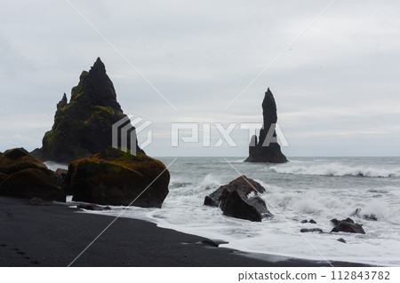 Reynisfjara lava beach view, south Iceland landscape 112843782
