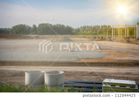 Preparation of soil and gravel for construction 112844425