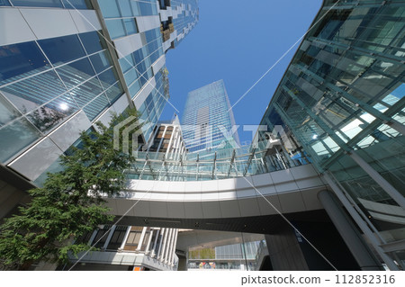 Cityscape looking up at the buildings in Shibuya 112852316