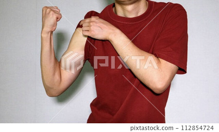 person making bicep person making bicep 112854724