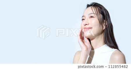 Female portrait beauty image 112855482