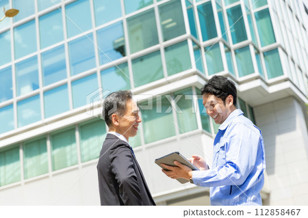 Business work clothes real estate Business work clothes real estate 112858467