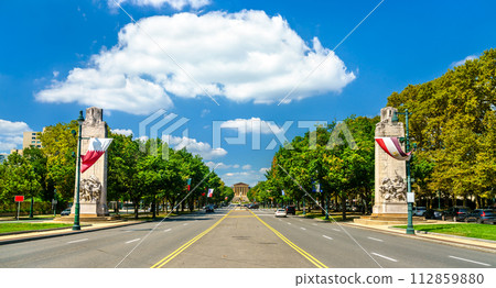 Benjamin Franklin Parkway leading to Philadelphia Museum of Art in Philadelphia - Pennsylvania, United States Benjamin Franklin Parkway leading to Philadelphia Museum of Art in Philadelphia - Pennsylvania, United States 112859880