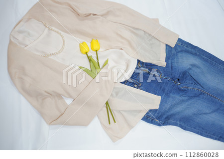 Spring casual coordination 112860028