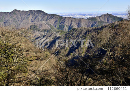 Nonotsume of Tanzawa: Soshu Alps seen from Nabearashi East Ridge Nonotsume of Tanzawa: Soshu Alps seen from Nabearashi East Ridge 112860431
