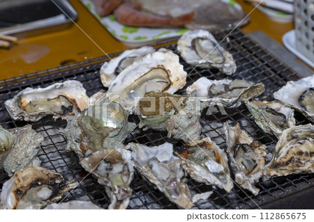 Oyster shack 112865675