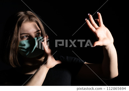 Professional face mask for people at increased risk of infection. Professional face mask for people at increased risk of infection. 112865694