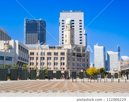 Yokohama Customs Queen's Tower Yokohama Customs Queen's Tower 112866229