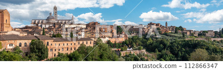 Panoramic view of the historic city of Siena and its cathedral Panoramic view of the historic city of Siena and its cathedral 112866347