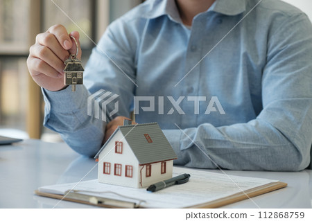 Business and investment in housing, real estate, savings Business and investment in housing, real estate, savings 112868759