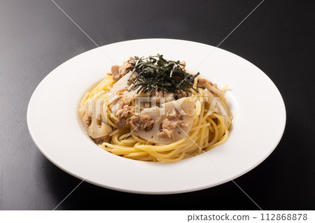 日式蓮藕鮪魚義面 112868878