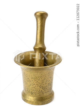 metal mortar and pestle isolated on white 112873022