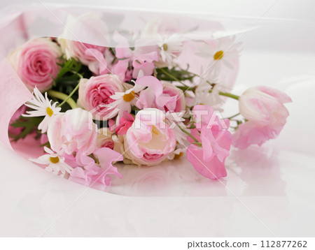 Pink bouquet Pink bouquet 112877262