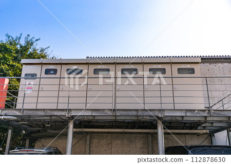 Cubicle type power receiving equipment 112878630