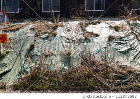 銀行雜草控管表 112878698