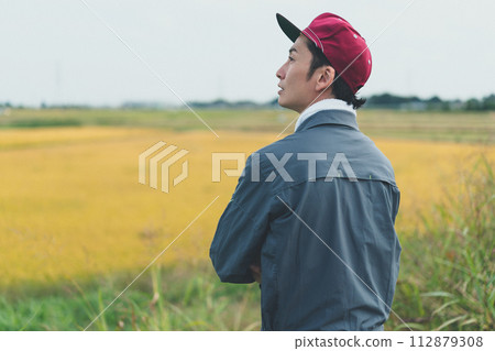 農家 農民 農夫 112879308