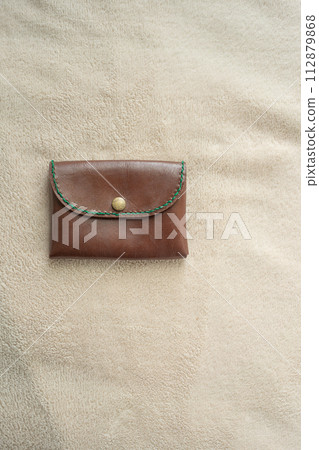leather pouch 112879868