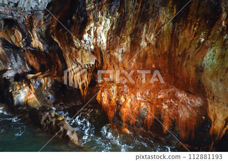 Sandanbeki Cave_Wakayama Sandanbeki Cave_Wakayama 112881193