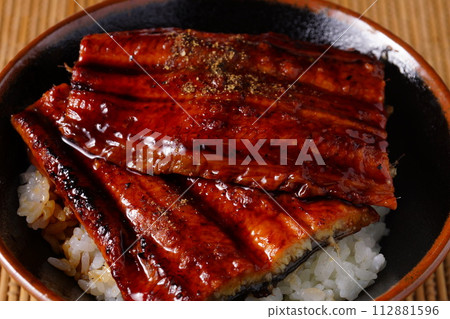 鰻魚蓋飯 - 烤鰻魚 112881596
