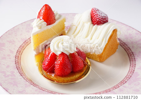 Strawberry shortcake Strawberry tart Strawberry shortcake Strawberry tart 112881710
