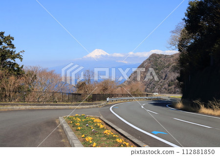 從路上看到的富士山 從路上看到的富士山 112881850