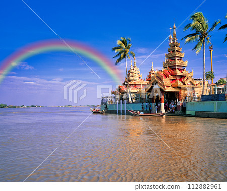 Kyauttan Yerepaya 寺廟上空的彩虹 Kyauttan Yerepaya 寺廟上空的彩虹 112882961