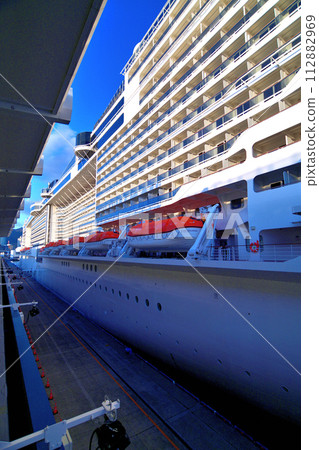 Luxury cruise ship "MSC Bellissima" moored at Kobe Port Terminal Luxury cruise ship "MSC Bellissima" moored at Kobe Port Terminal 112882969