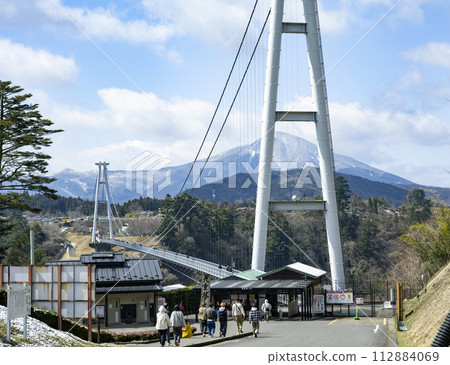 冬天的九重。夢想。偉大的吊橋 冬天的九重。夢想。偉大的吊橋 112884069