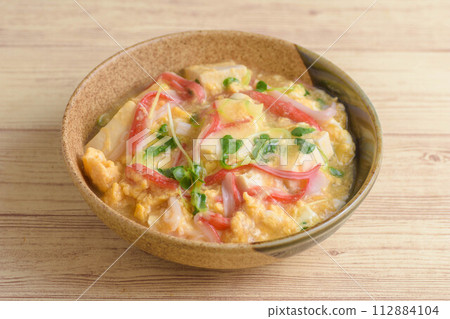 Tofu with egg sauce 112884104