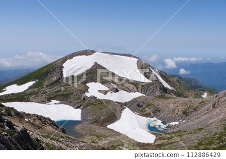 Hakusan, view from Gozenmine, Daigomine and pond 112886429