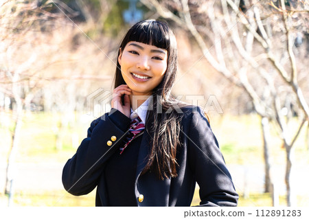 校園裡的高中女孩 112891283