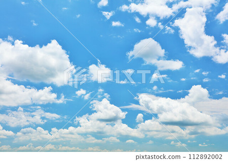 夏天藍天和雲彩 夏天藍天和雲彩 112892002