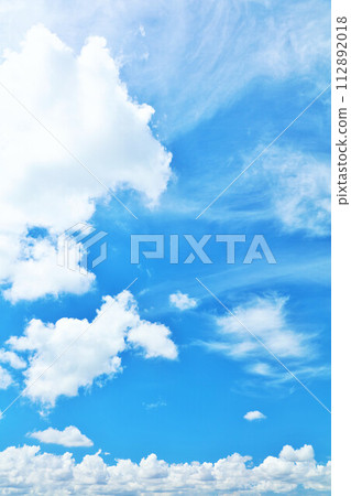 夏天藍天和雲彩 夏天藍天和雲彩 112892018