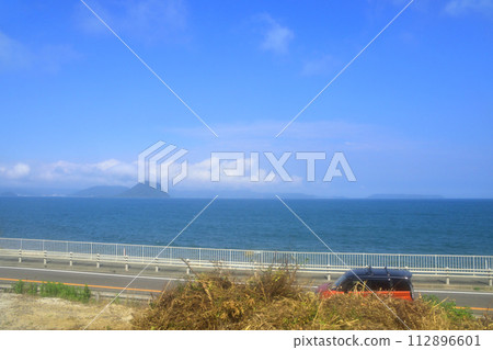 View from the train window from Nishi-Karatsu Station on the Karatsu Line to Kanoya Station on the Chikuhi Line (2022) View from the train window from Nishi-Karatsu Station on the Karatsu Line to Kanoya Station on the Chikuhi Line (2022) 112896601