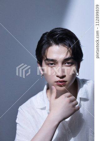 20多歲男性的美容 112899839