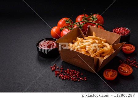 Delicious crispy golden fries with salt and spices Delicious crispy golden fries with salt and spices 112905297