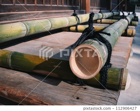 ladder made of bamboo ladder made of bamboo 112906427