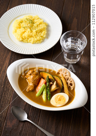 Soup Curry 112907015
