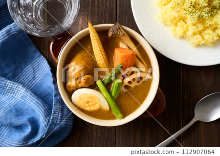 Soup Curry 112907064