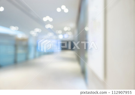 Downtown background blur Downtown background blur 112907955